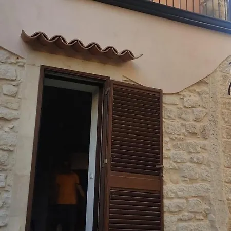 Casa Milina راغوزا