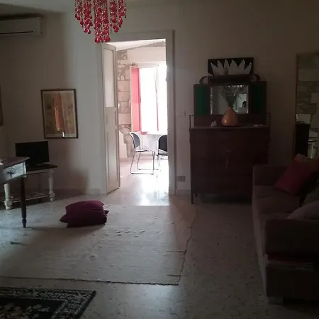 Casa Leone In Ibla
